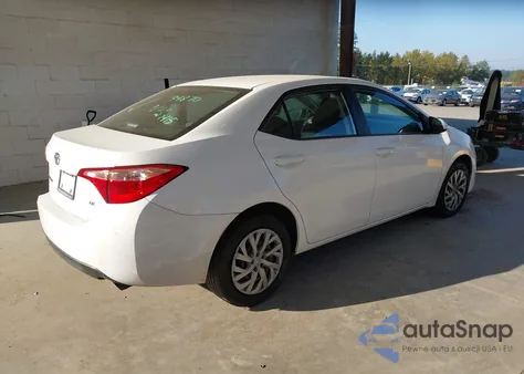 2017 Toyota Corolla Le z USA, uszkodzony, nr VIN 2T1BURHEXHC870843